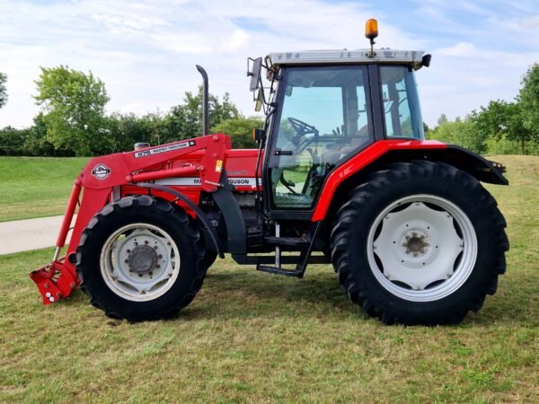 Massey Ferguson 6170 4WD Tractor - Image 8