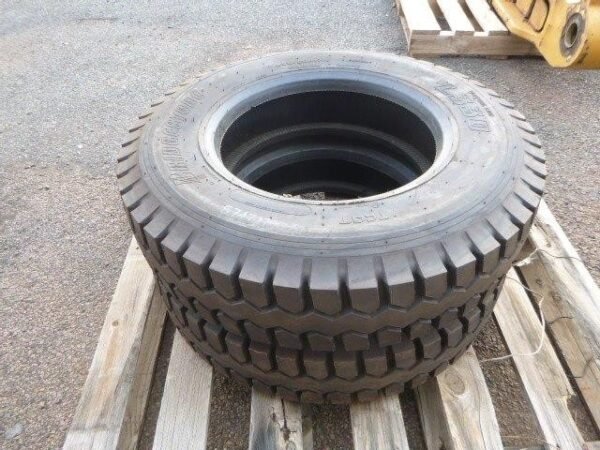 Tyres 225/80R17.5